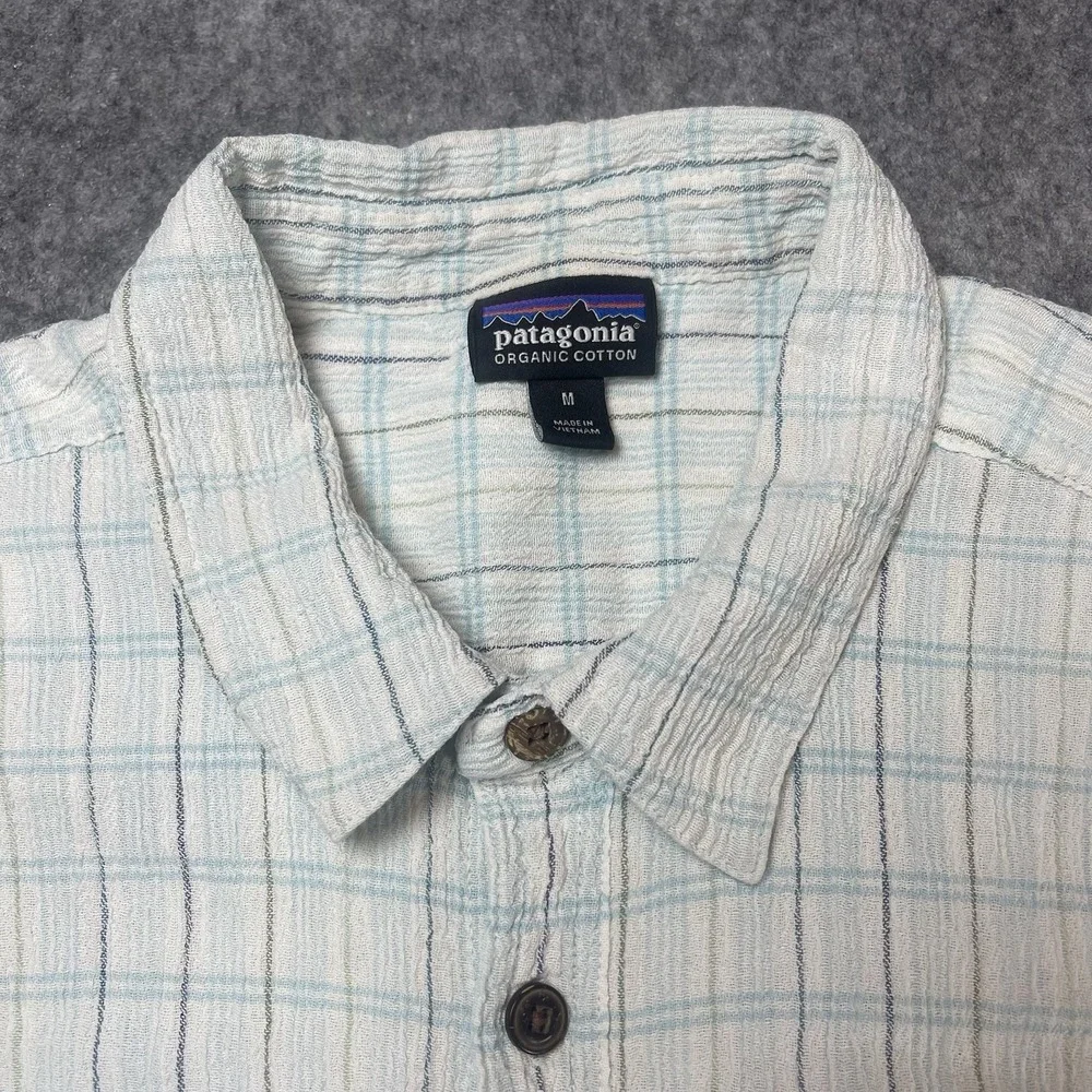 Patagonia Puckerware Men's Medium Short Sleeve Shirt Organic Cotton Seersucker
